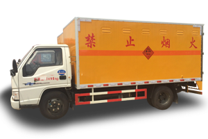 爆破器材運(yùn)輸車
